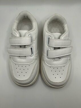 Kids White Velcro Sneakers — Comfortable Everyday Trainers
